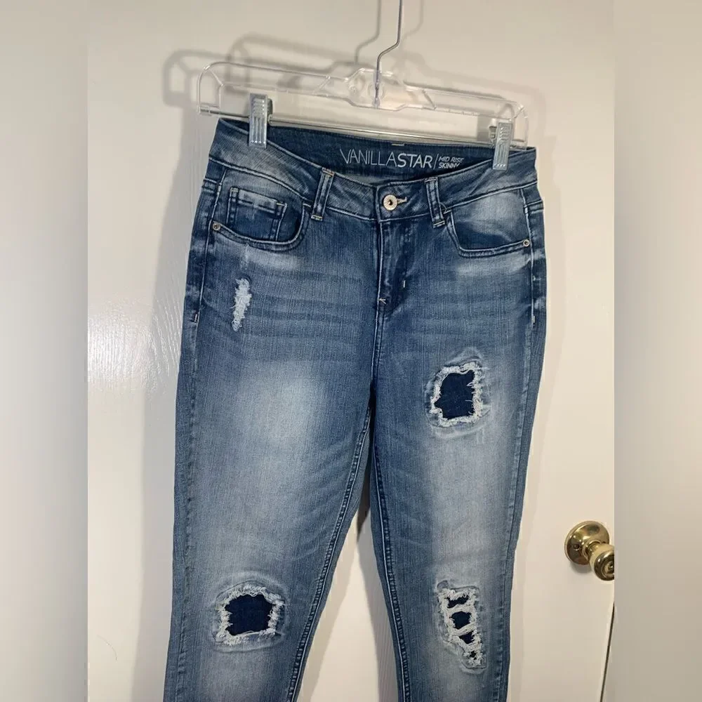 Vanilla star EUC mid rise patched skinny jeans Size 7